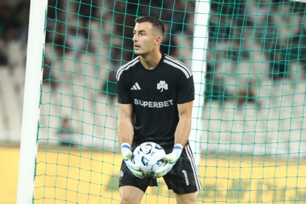 Panathinaikos'un İspanyol kalecisi İniaki Peña: Karaiskakis'teki derbi atmosferi hiçbir Clasico'ya benzemiyor