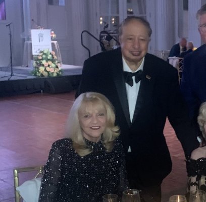 Margo Catsimatidis'e Graymoor'dan Sharing Hope ödülü