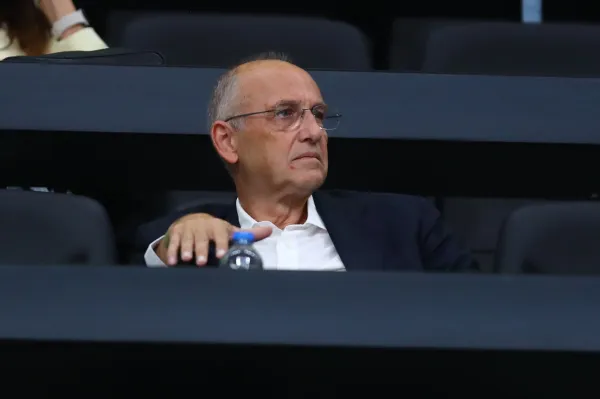Yunanistan Basketbol Federasyonu Başkanı Vangelis Liolios'a 6 yakalama emri çıkarıldı