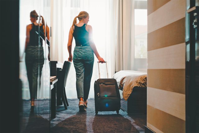 Yunanistan'da Airbnb ilanları binlerce düştü: Yeni kısıtlamalar mülk sahiplerini caydırıyor