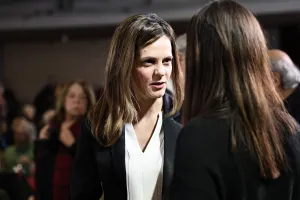Eski Çalışma Bakanı Efi Achtsioglou, Alexis Tsipras'ın ELAS partisine katıldı