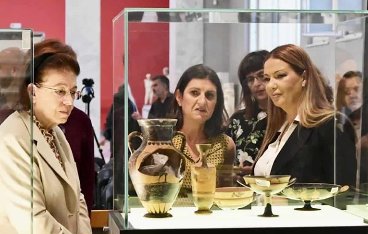 İsrail, 22 antik eseri ilk kez Yunanistan'a iade etti