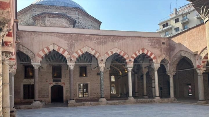 Selanik'in tarihi Hamza Bey Camii restorasyonun ardından 11 Ekim'de ziyarete açılıyor
