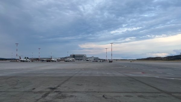Mikonos'a hava yoluyla turist girişi 2026'da yüzde 5.6 arttı, özel jet ve kısa dönem kiralamalar öne çıkıyor