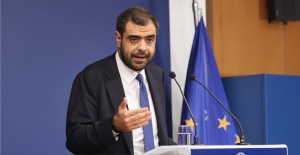 Yunan hükümet sözcüsü Marinakis: KDV geliri 900 milyon euro, acil önlemlere 1,2 milyar euro