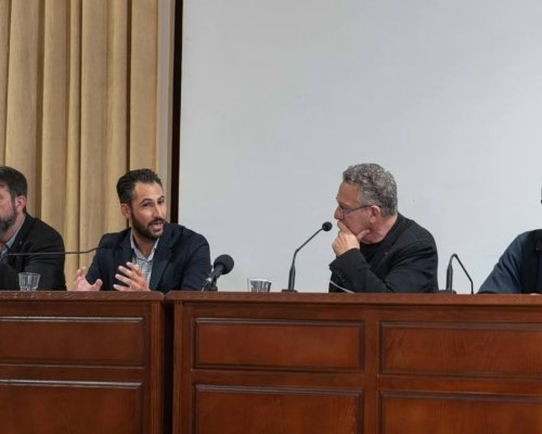 Avrupa Parlamentosu üyesi Kostas Arvanitis: Memleketinde yaşamak bir haktır
