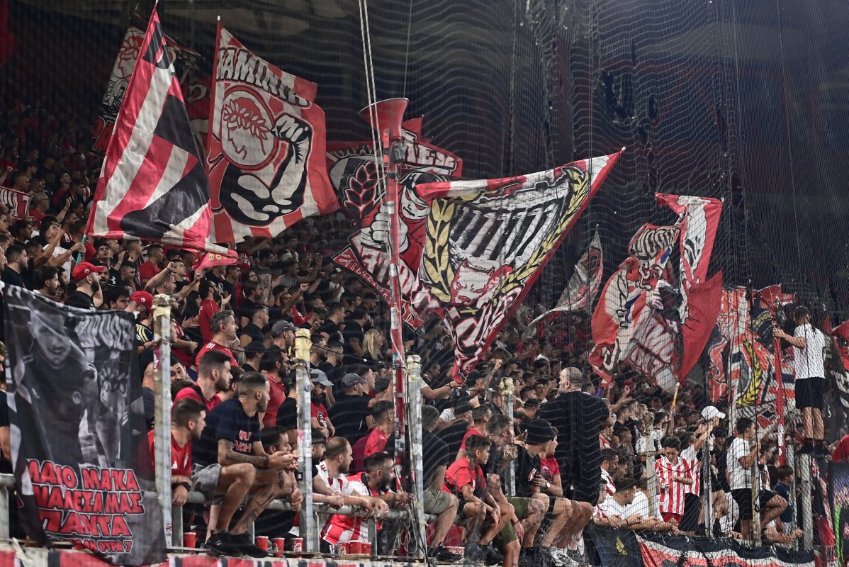 Yunan kulübü Olympiacos'un PAOK maçı biletleri 30 Ekim'de satışa çıkıyor
