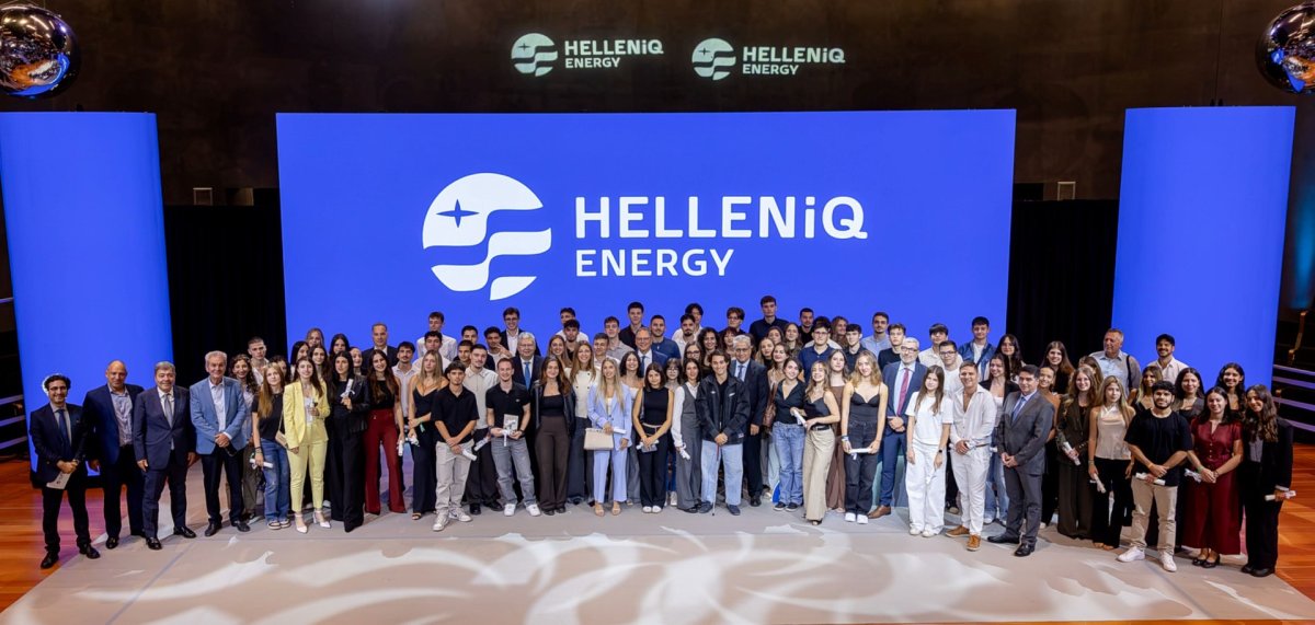 Yunan enerji şirketi HELLENiQ ENERGY 18 yıldır üstün başarılı lise mezunlarını ödüllendiriyor