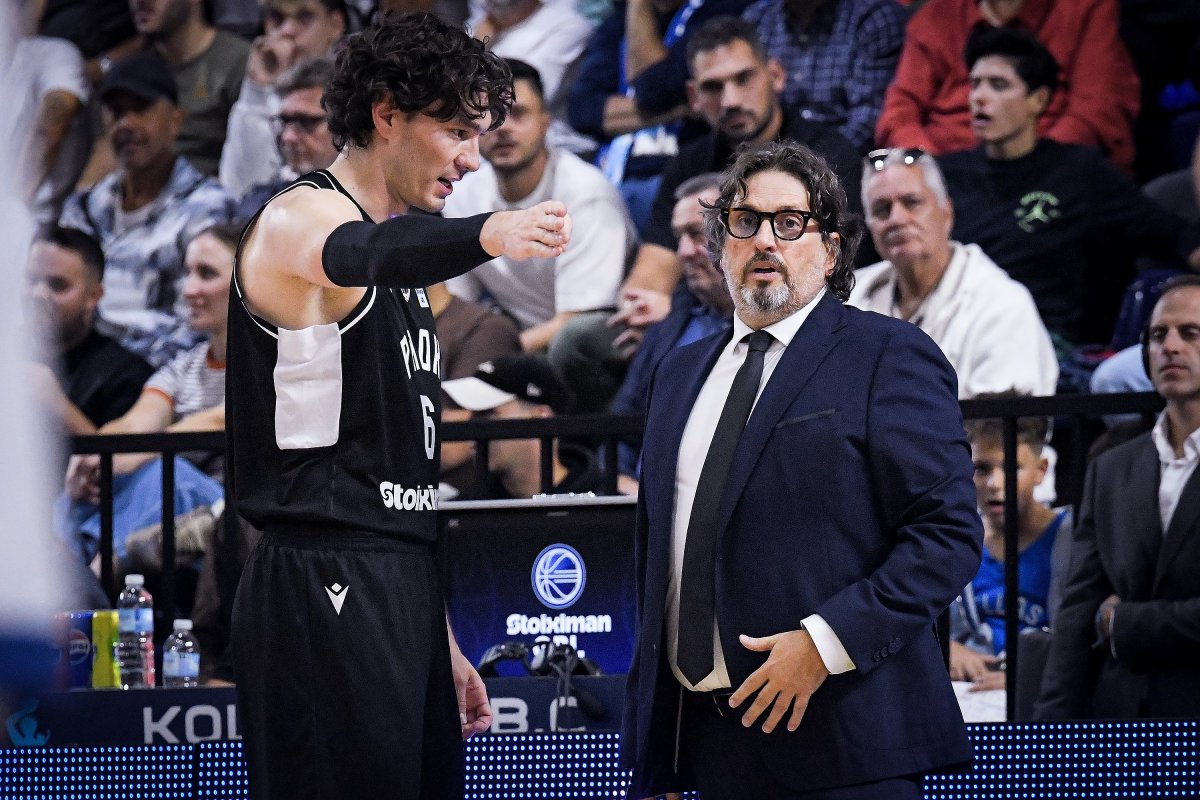 Basketbolda PAOK, Rodos ekibi Kolossos'u 88-84 yendi; oyuncu Tsedi Osman 37 sayıyla kariyer rekoru kırdı