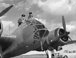 Yunanistan OHI (Hayır) Günü'nde İtalya'ya karşı kazanılan 1940 zaferini ve silah arkadaşlarını andı